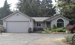Beautiful home on 2 acres of land. Well cared for landscaping and 1 acre of fenced pasture land.
WestOne Properties Group is showing this 3 bedrooms / 2 bathroom property in Oregon City. Call (503) 594-0805 to arrange a viewing.
Listing originally posted