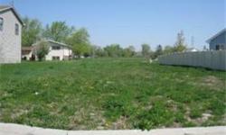 Here's your chance to capture a lot in a new subdivision with easy access to Interstate 80. This lot is a fully improved site - build now or build later!
Bedrooms: 0
Full Bathrooms: 0
Half Bathrooms: 0
Lot Size: 0.18 acres
Type: Land
County: Will
Year
