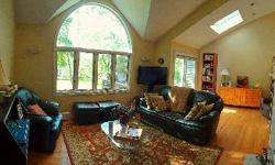 Absolutle awesome Contemporary Raised Ranch. Views of the CT River. Beautiful setting. Spiral staircase to loft. Two-story family room with fireplace. Lots of windows. Open floor plan. The list goes on and on.
Listing originally posted at http