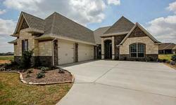 Beautiful 3-2.5-3 home built by best homes. Home features a family room, game room and kitchen with eating area with a dedicated dining area area-study option. Danny McElroy is showing this 3 bedrooms / 2.5 bathroom property in Granbury. Call (817)