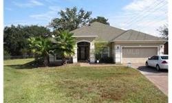 Short Sale. Great opportunity to buy this great 4 bedroom / 3 bath home in highly sought after Courtlea Park in Winter Garden. Located on cul-de-sac with just under 1/2 acre lot overlooking conservation area. Owner is a licensed real estate broker.