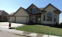 Move-in ready bright,open floor plan.Kitchen has large eat-in knook,open to family room. Large master suite with walk-in closet. Buyer to verify all measurments. Seller is a licensed CO real estate agent.Listing originally posted at http
