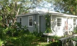 ATTENTION INVESTORS **** Florida Great RENTAL INCOME property. Short Sale - Cute cottage 3/1. Needs cosmetic work. Central A/C. THE LENDER JUST APPROVED sales price of $30,000!!!!! (down from their original list price of $64,000). The buyer we had was in