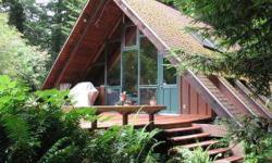 WESTHAVEN - Looking for a beautiful hideway in the Redwoods - you just found it! A-Frame cabin features a great master suite with jacuzzi tub, 2 baths, and additional living area in the loft. Awesome views and privacy! Sleeping room in the woods and