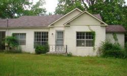 3 Bedrooms,1 bath,den L/R,D/R,kitchen,screened porch and bonus room upstairs.
Listing originally posted at http