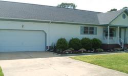 home near the water in yorkcounty,great shape, new roof,paint 1877sq ft. call 757-912-6420