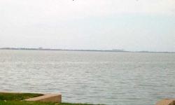 INCREDIBLE VIEWS! LARGE, CORNER, BAYFRONT LOT WITH BULKHEAD. BEAUTIFUL VIEWS OF GALVESTON WEST BAY, INTRA-COASTAL WATERWAY AND MOODY GARDENS! COME TO THE ISLAND AND BUILD YOUR DREAM HOME!
Listing originally posted at http