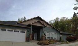 Beautiful like-new home in desirable Forest Hills area of Grants Pass! Home features 10'ceilings, split floorplan and a beautiful kitchen. Come by and see for yourself why Forest Hills is a great place to live.
Listing originally posted at http