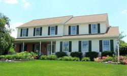 Over 3,000sf of well cared for home in manheim twp features expanded living or in-law quarters.
Bob Rose has this 4 bedrooms / 4 bathroom property available at 184 Kings Gate Dr in Lititz, PA for $334900.00.
Listing originally posted at http