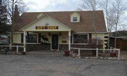 Established gift shop with busy Highway 149 frontage. 574 Square foot shop in the front, and a 3 bedroom 1.75 bath home in the back with over 1700 square foot. Take over this business or start a new one of your choice in this great location
Listing