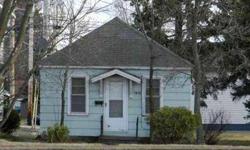 Small studio home on 50 foot lot. 1 level, osp, and garage.
Listing originally posted at http