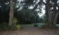 Super lot to build your dream home in the gated property of High Pointe. Shared deepwater dock already in place....Listing originally posted at http