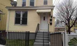 Well maintained 2 family home located on peaceful tree lined block.
Jody Dotson is showing this 3 bedrooms property in Mount Vernon, NY. Call (914) 902-3237 to arrange a viewing.