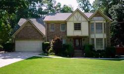 Prime peachtree corners/norcross/gwinnett county location highlights this awesome brick/frame/cement siding home with in-ground salt water pool in a fantastic swim/tennis community convenient to ga141, interstate 85, ga400, parks, golf courses,