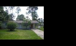 INVESTORS SPECIAL! THIS 3 BEDROOM AND 2 BATH HOME IS A GREAT DEAL FOR THE FIRST TIME HOMEOWNER OR FOR INVESTMENT PROPERTY. NICE HOME THAT NEEDS A LITTLE TLC. THERE IS A PARTIALLY UNFINISHED GUEST HOUSE THAT COULD BE FINISHED INTO A GREAT MAN CAVE, KID'S