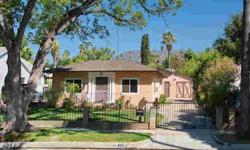 833 Ladera Street Pasadena 91104An affordable home located on a tree lined street near shopping and transportation. Newer roof. Double paned windows throughout.2 bedrooms / 2 bathsDining roomLaundry roomCeiling fansWall air conditionerYear built 1920Lot