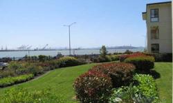 X-large corner 1/1 in a lush garden setting with panoramic south bay views +SF and Bay Bridge views from the x-large deck. Sun! Garden! Sparkling water! City lights! Plus walk-in closet and private interior storage room. All this and Watergate's