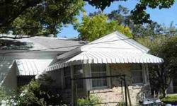 Quaint cottage close to beach, downtown and Elementary School. Lots of potential here and great for single person or someone wanting to downsize.
Listing originally posted at http