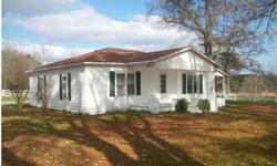 Cute country home with nice porch, eat in kitchen, hardwood floors, whirlpool tub with shower, outbuilding and dogpen. Center room of the house could be used as a 3rd bedroom if needed!!
Bedrooms: 2
Full Bathrooms: 1
Half Bathrooms: 0
Lot Size: 1.7 acres