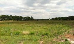 ATTENTION DEVELOPERS!!!. This wonderful piece of property is now available. Glade Estates Future Development is 17 Ac of Existing Development. Utilities Avail, Tons of potential. To Much to List...Looking for your Next Deal, then Look No Further!!!Listing