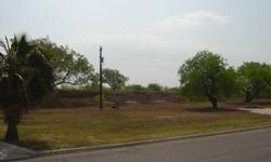 Great golfing community of Meadow Creek Country Club. Large residential lot ready for you to build. Approximately 11, 579 sq. ft. Karen Nielsen, RealtorÂ® Keller Williams Realty RGV http