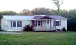 28 x 48 DOUBLEWIDE - FLEETWOOD Mobile Home MUST BE MOVED! ! ! No exceptions.
So please contact a mobile home moving service before purchase.
38,500.00. WILL CONSIDER owner finance with 1/4 to 1/2 down.
The home has 3 bedrooms,(Possibly 4) livingroom, we