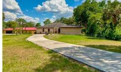 Alafia River home built in 1997 on over a 1/2 acre with 71 ft. riverfrontage on the north side of the river. This home includes a separate 1 BR 1 BA with a full kitchen (all appliances stay)"mother-in-law suite", private office or rental apartment with a
