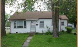 2 bedroom, 1 bath home with central air, forced gas heat, 15' x 7' utility room, 24' x 18'2 detached garage, and large backyard make this home a GREAT investment! Call HEATHER CONDON (660) 216-4658. Subject to short sale approval.
Listing originally