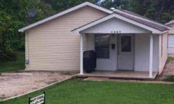 House for sale in Poplar Bluff, MO - Neat 2 bedroom, 1 bath home with detached garage. Located just off of Main Street. Would make a great first home or rental property.Listing originally posted at http