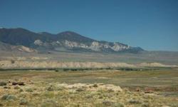 35 acres with outstanding views of the surrounding mountains and valley. South and southwesterly facing hillside offers several nice building sites. The property is about a half hour from Cody Wyoming and Red Lodge Montana. Yellowstone National Park is