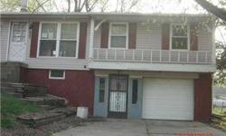 INVESTOR SPECIAL! LOOKING FOR A GOOD DEAL??? Great double lot with fence, finished basement, eat in kitchen, garage
Listing originally posted at http