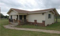 Wonderful 1,197 square feet one level 2/1 ranch home, electric heat, central air, approximately.
Mont Sagely is showing this 2 bedrooms / 1 bathroom property in Mulberry, AR. Call (479) 782-8911 to arrange a viewing.
Listing originally posted at http