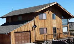 This home on a rim, DIRECTLY overlooking Lake Billy Chinook. 2623 SF, 4BR/2BA on 5 ac is truly piece of heaven in Central Ore paradise. Main floor has is open w/great room, dining room & kitchen area & loft has master BR & BA. Finished basement has rec