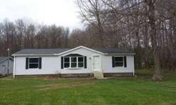 Great buy on this three beds 2 bathrooms modular/manufactured home located on 1.68 acres! Gwen Petway is showing this 3 bedrooms / 2 bathroom property in Windham. Call (330) 836-4300 to arrange a viewing.