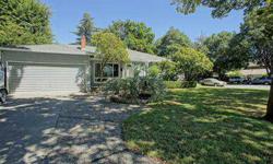 602 J Street Davis, CA 95616
Well maintained Central Davis Home
Interior Features