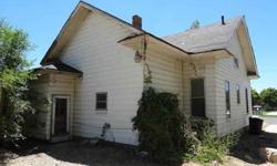 Tons of potential! This quaint 2 bd home is in a fantastic location near main street park. Jennifer Davis is showing this 2 bedrooms / 2 bathroom property in Cedar City, UT. Call (435) 586-9775 to arrange a viewing.