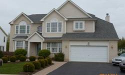 6100 Oakmont Gurnee, IL 60031
Cheryl Swanson is showing 6100 Oakmont in Gurnee, IL which has 5 bedrooms / 4.5 bathroom and is available for $489900.00. Call us at (888) 831-2004 to arrange a viewing.
Listing originally posted at http