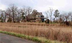 LONG ISLAND SOUND IS ONLY STEPS IN EVERY DIRECTION FRM THIS SUMMER ISL BEACH COMMUNITY HOME. THIS 4 BEDROOM 3 BATH HOME HAS WRAP AROUND DECKS W/GREAT VIEWS. BACKS UP TO ACRES OF VIEWS OF THE SALT MARSHES AS WELL AS LIMITED WATERVIEWS.
Listing originally