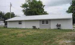 2 BEDROOM 1440 SQ FT HOME. ALL NEWER APPLIANCES AND HEAT PUMP. VIRTUALLY MAINTENANCE FREE WITH METAL SIDING AND METAL ROOF! COULD BE A GREAT COMMERCIAL LOCATION CLOSE TO THE INTERSECTION OF HIGHWAYS 65 AND 54 IN PRESTON MO!
Listing originally posted at