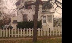 SOLD AS IS CONDITION. SHORT SALE BUT WORKING WITH AN AGENT FOR QUICK ANSWER.
Listing originally posted at http