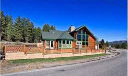 Log style home with fantastic ski slope and golf course views!!!
Bob Gilligan is showing 896 Clubview in Big Bear Lake, CA which has 3 bedrooms / 1 bathroom and is available for $509900.00.
Listing originally posted at http