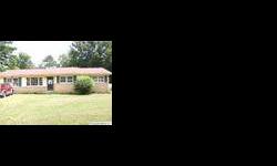 1401 sq-ft One family home located in Huntsville alabama bedrooms and 2 bathrooms, close to shools shopping area restaurants. The ARV is $ 80,800the repairs are estimated at$4300This is a 4 bedrooms / 2 bathroom property at 3913 Vogel Rd in Huntsville, AL