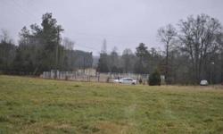 17.5 Acres Carnesville GA farm land for sale. Low Franklin County property taxes, no zoning restrictions. 15 acres pasture land 2.5 acres wooded. $9000.00 spent to establish well that pumps 38gal /min. Land fenced in with 4 gate entries. Approx 15 min