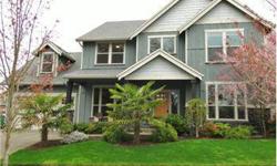 Gorgeous craftsman in multnomah village. You'll love it b4 u even step inside--awesome ldscpe w/ palm trees.
Todd Clark is showing 3035 SW Carson St in Portland which has 4 bedrooms / 2 bathroom and is available for $539000.00.
Listing originally posted