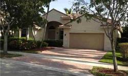 Excellent conditions!! This inmaculate home features
