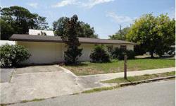 Cute and cozy 3 bedroom 2 bath home, only minutes from the Downtown Bradenton area, restaurants, shopping, schools, entertainment and our gorgeous sandy beaches. Nestled on a large lot, there is plenty of room for the family to spread out to enjoy the