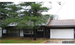 Bedrooms: 3
Full Bathrooms: 1
Half Bathrooms: 0
Lot Size: 0.5 acres
Type: Single Family Home
County: Cuyahoga
Year Built: 1956
Status: --
Subdivision: --
Area: --
Zoning: Description: Residential
Community Details: Homeowner Association(HOA) : No
Taxes: