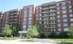 HONEY STOP THE CAR! NOT A SHORT SALE! well kept spaciuos 2 bedrm 2 bath condo,great location !near o'hare, expressway,commuter train ,grocery store, resteraunts...Indoor heated parking 1 car, with storage #46.lovely corner unit with balcony an nice view!