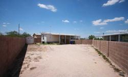 Attractive deal on this nice 3 bedrooms two bathrooms 2002 manufactured home located in country club terrace. Daniel Reichardt is showing this 3 bedrooms / 2 bathroom property in Tucson, AZ. Call (520) 390-1270 to arrange a viewing. Listing originally
