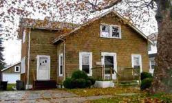 This lovely home, situated in school district #26 on an oversized property. It offers 7rooms - (3 rooms over 4 rooms) + 2 baths, a finished basement, & garage. Call for further details.
Listing originally posted at http